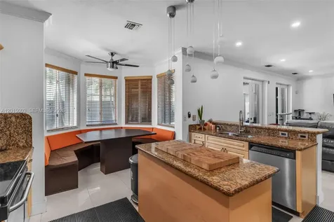 15395 SW 23rd Street Miami FL 33185