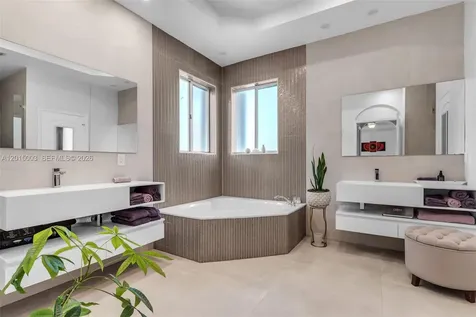 15395 SW 23rd Street Miami FL 33185