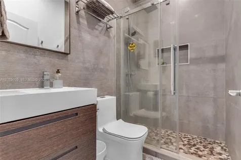15395 SW 23rd Street Miami FL 33185