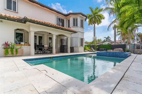15395 SW 23rd Street Miami FL 33185