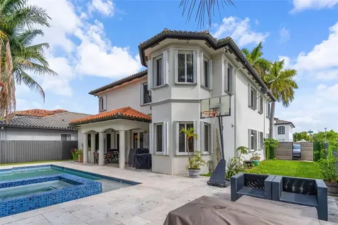 15395 SW 23rd Street Miami FL 33185