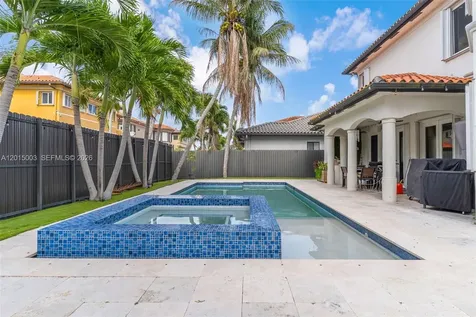 15395 SW 23rd Street Miami FL 33185