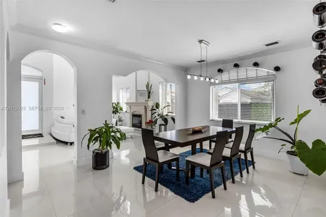 15395 SW 23rd Street Miami FL 33185