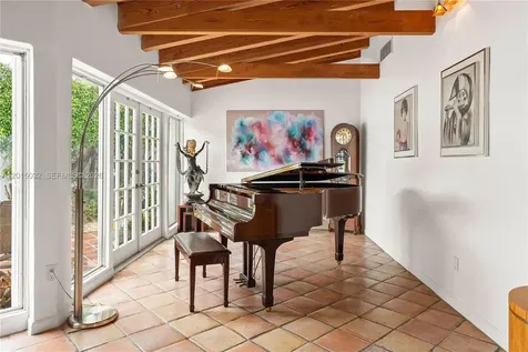 363 S Hibiscus Drive Miami Beach FL 33139