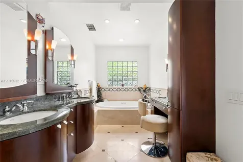 363 S Hibiscus Drive Miami Beach FL 33139