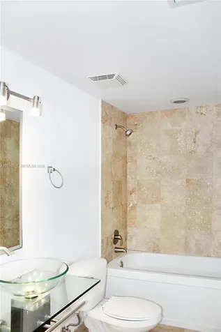 350 S Miami Avenue Miami FL 33130