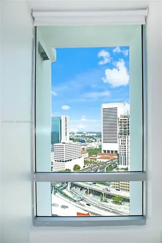 350 S Miami Avenue Miami FL 33130
