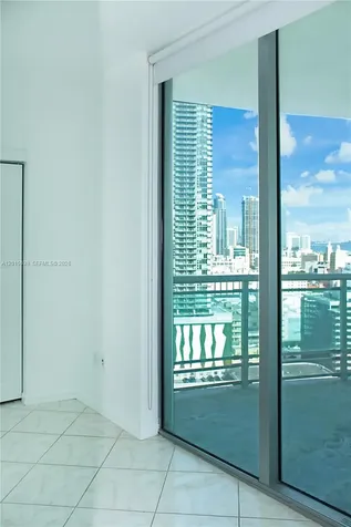 350 S Miami Avenue Miami FL 33130