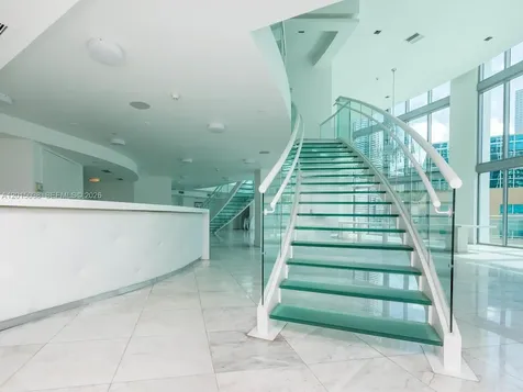 350 S Miami Avenue Miami FL 33130