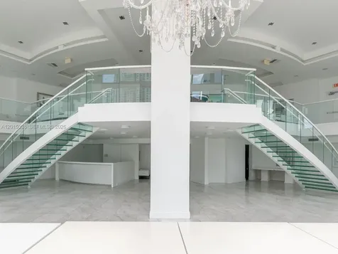 350 S Miami Avenue Miami FL 33130