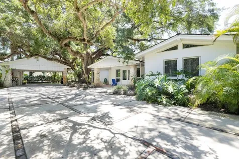 5340 Banyan Drive Coral Gables FL 33156