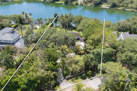 5340 Banyan Drive Coral Gables FL 33156