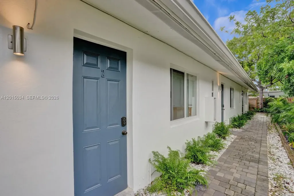 1239 NE 15th Avenue Fort Lauderdale FL 33304