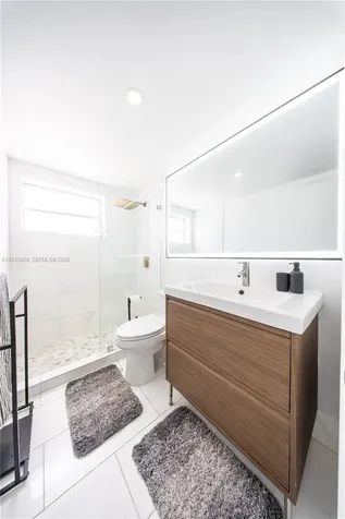 525 Meridian Avenue Miami Beach FL 33139