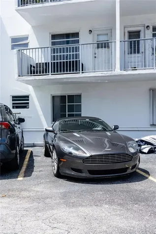 525 Meridian Avenue Miami Beach FL 33139