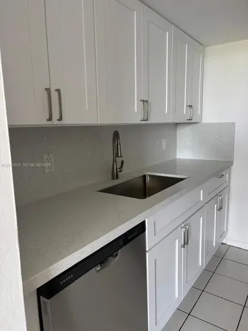 North Miami FL 33181