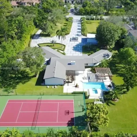 5250 SW 62nd Avenue Miami FL 33155
