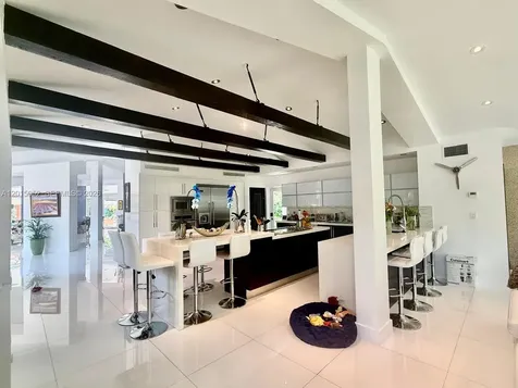 5250 SW 62nd Avenue Miami FL 33155