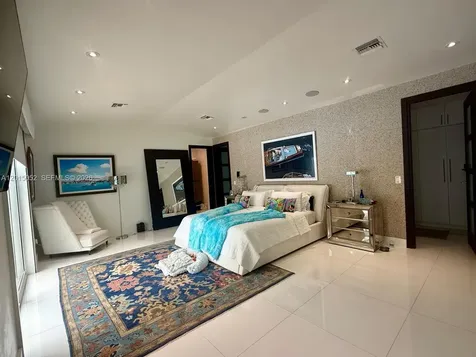 5250 SW 62nd Avenue Miami FL 33155