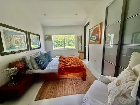 5250 SW 62nd Avenue Miami FL 33155
