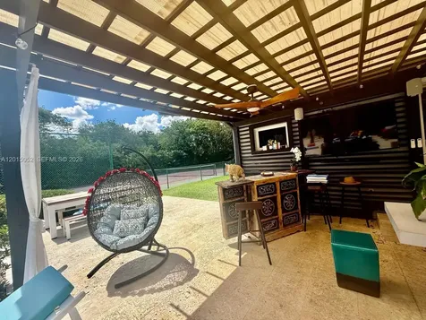 5250 SW 62nd Avenue Miami FL 33155