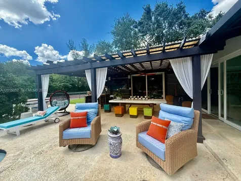 5250 SW 62nd Avenue Miami FL 33155