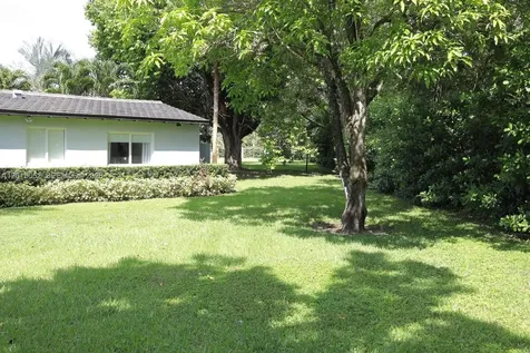 5250 SW 62nd Avenue Miami FL 33155