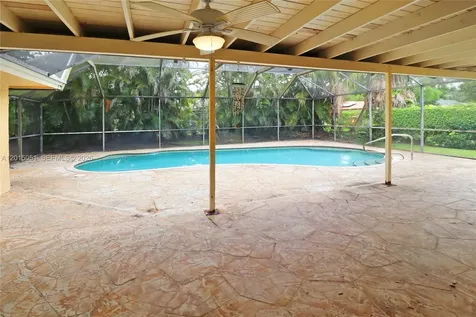 8504 NW 3rd Street Coral Springs FL 33071