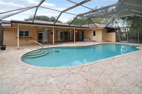 8504 NW 3rd Street Coral Springs FL 33071