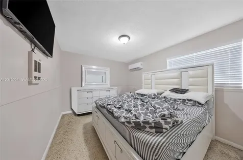 225 SW 18th Avenue Miami FL 33135