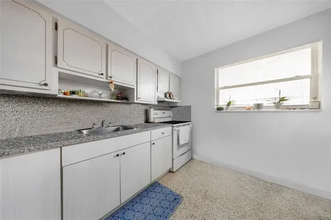 225 SW 18th Avenue Miami FL 33135