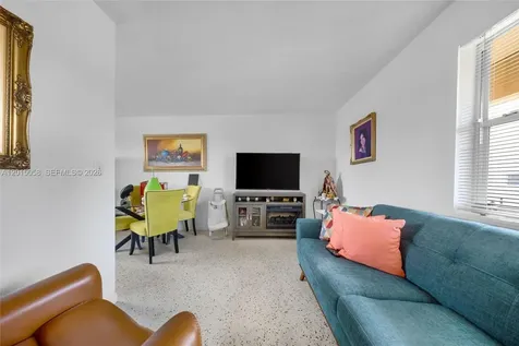 225 SW 18th Avenue Miami FL 33135