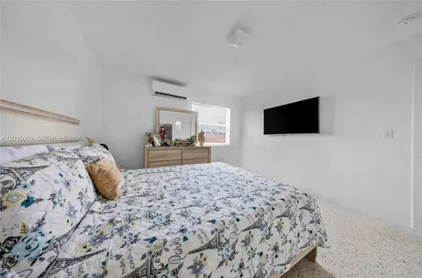 225 SW 18th Avenue Miami FL 33135