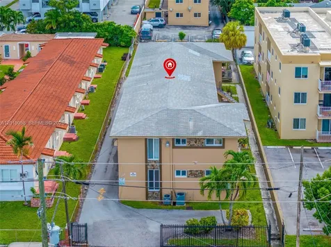 225 SW 18th Avenue Miami FL 33135