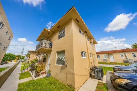 225 SW 18th Avenue Miami FL 33135