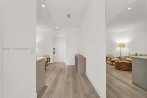 229 SW 9th Street Miami FL 33130