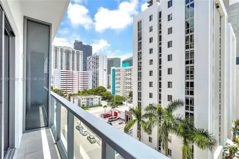 229 SW 9th Street Miami FL 33130