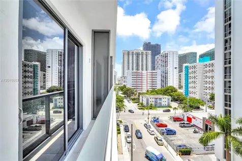 229 SW 9th Street Miami FL 33130
