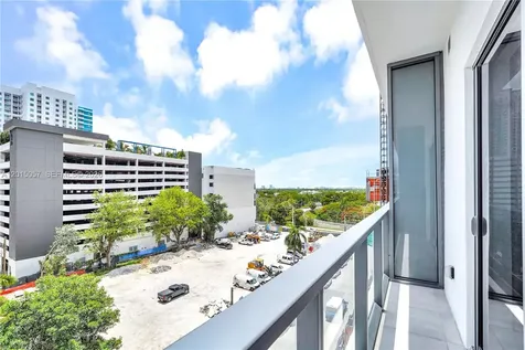 229 SW 9th Street Miami FL 33130