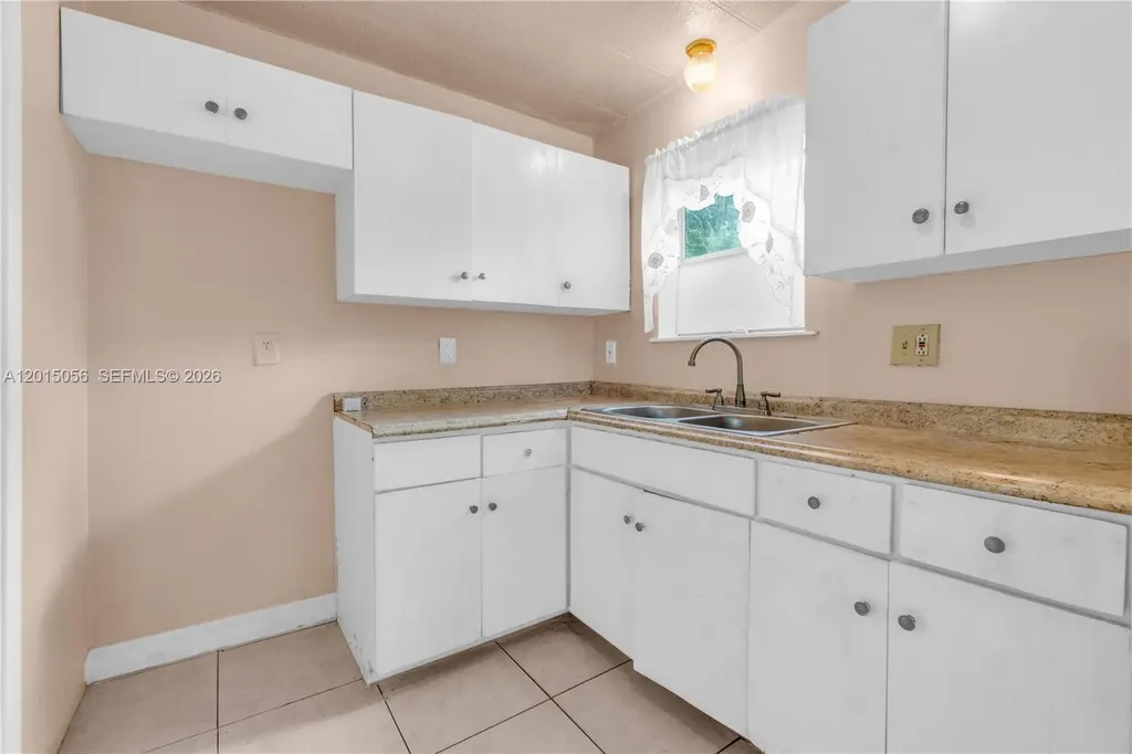 2005 NW 11th Avenue Fort Lauderdale FL 33311