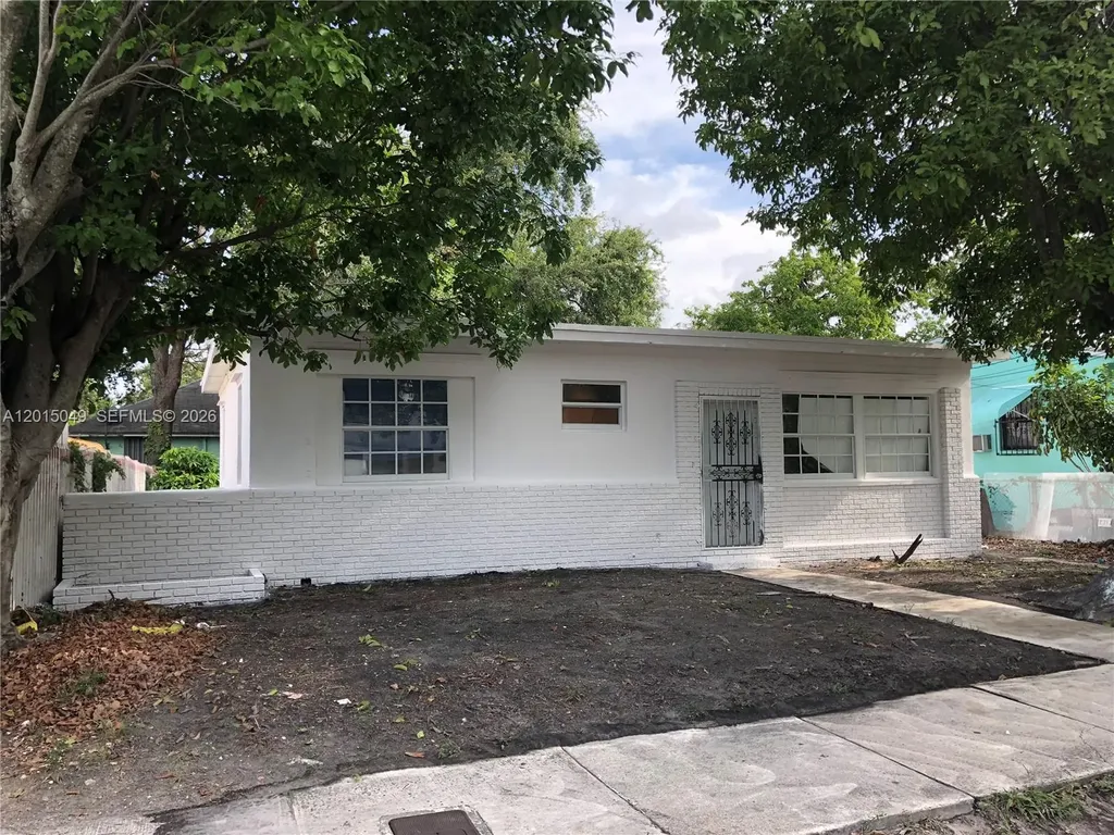 166 NW 68th Terrace Miami FL 33150