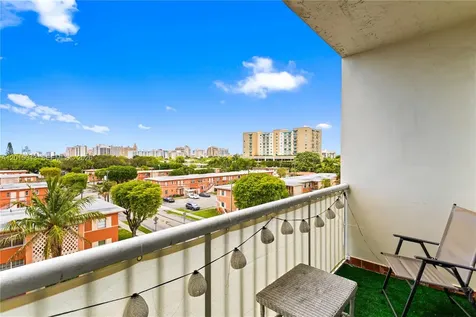3551 SW 9th Terrace Miami FL 33135