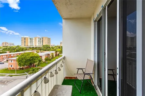 3551 SW 9th Terrace Miami FL 33135