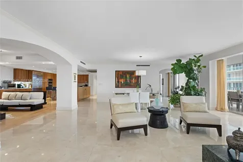 10155 Collins Avenue Bal Harbour FL 33154