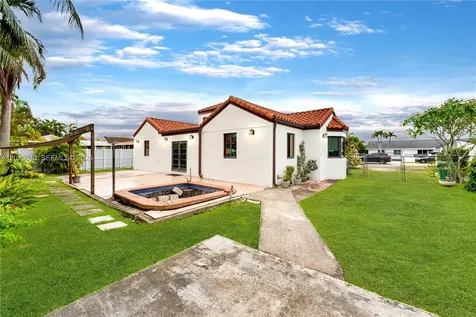231 SW 136th Avenue Miami FL 33184
