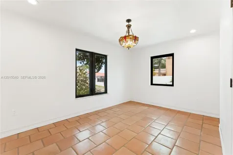 231 SW 136th Avenue Miami FL 33184
