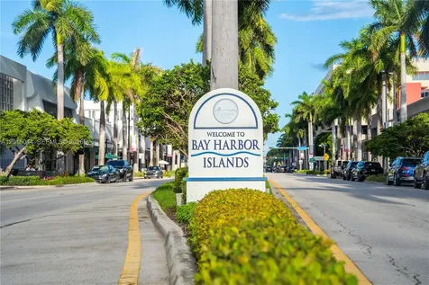 1125 99th Street Bay Harbor Islands FL 33154