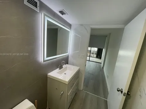 1901 Brickell Avenue Miami FL 33129