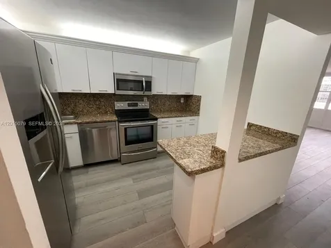 1901 Brickell Avenue Miami FL 33129