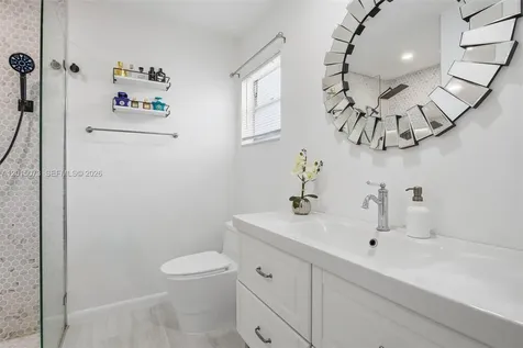 9011 NW 15th Place Plantation FL 33322